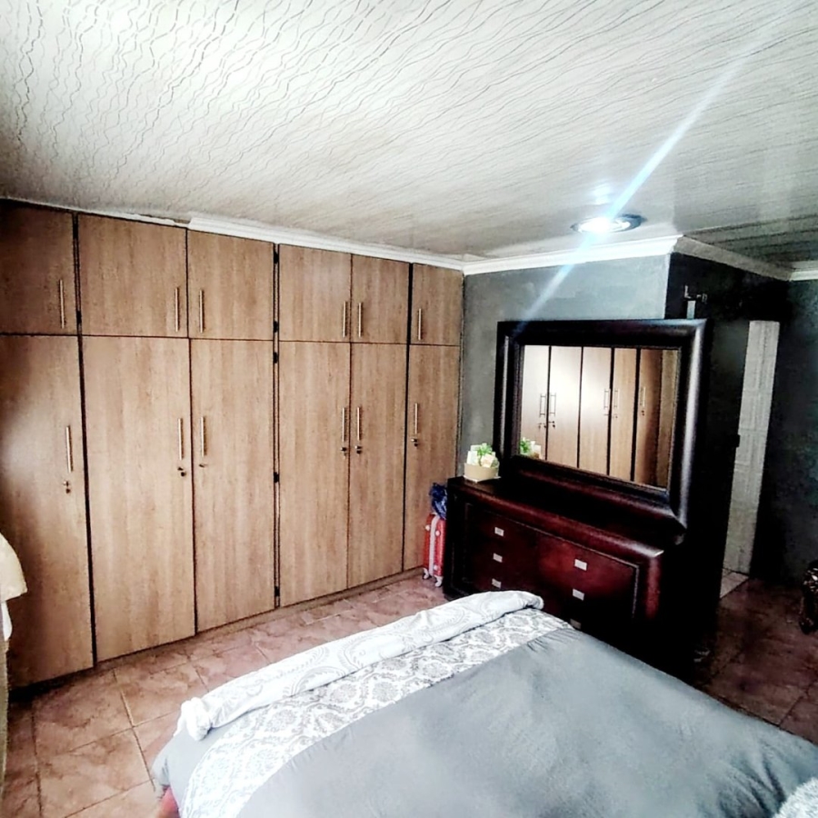 4 Bedroom Property for Sale in Mdantsane Nu 10 Eastern Cape